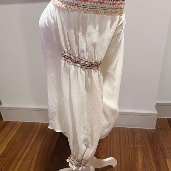 White House Black Market blouse NWOT - Picture 7 of 10